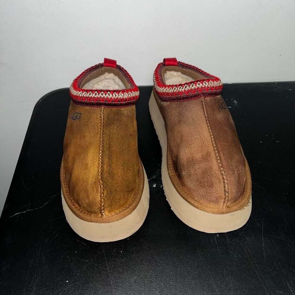 Ugg Tasman Platform Tan Women's 9 PLEASE READ DESCRIPTION
